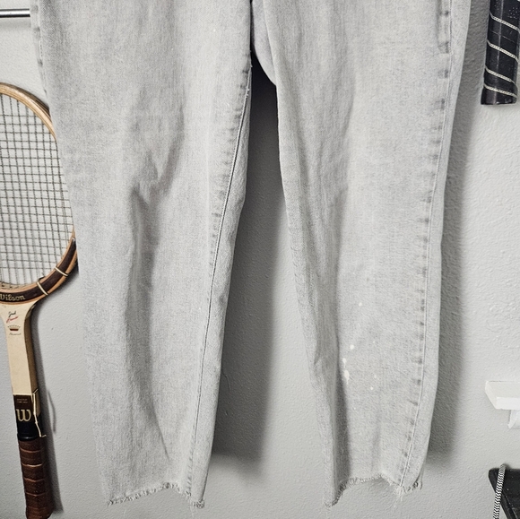 Old Navy OG Straight High Rise 12 Gray Paint Splatters - Picture 2 of 7